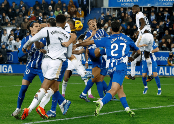 ريال مدريد يستع صدارة الدوري الإسباني بهدف قاتل في مرمى ألافيس