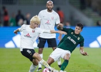 أوراوا يفوز على ليون ويضرب موعداً مع السيتي في نصف نهائي كأس العالم للأندية
