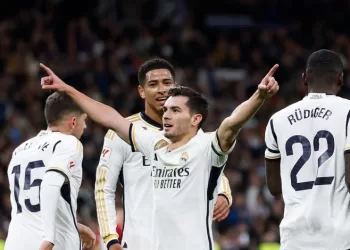 ريال مدريد يهزم غرناطة ويستعيد صدارة الدوري الإسباني