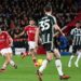 نوتنغهام يعمق جراح مانشستر يونايتد والسيتي يواصل صحوته في الدوري الإنجليزي