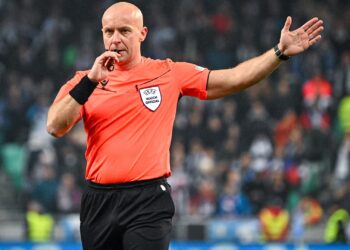 الحكم البولندي مارسينياك يقود نهائي كأس العالم للأندية