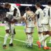 ريال مدريد يسحق فياريال ويتصدر الليغا مؤقتا