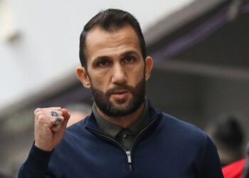 الوداد الرياضي يتجه إلى إقالة مدربه عادل رمزي بعد وصول فوزي البنزرتي إلى المغرب للسفر إلى تنزانيا