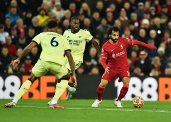 آرسنال يلاقي ليفربول في قمة نارية في كأس الاتحاد الإنجليزي