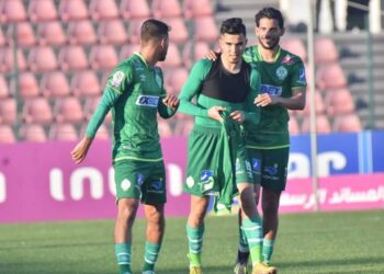 الرجاء  ينتصر على الوداد بهدفين ويعتلي ترتيب البطولة مؤقتا ..
