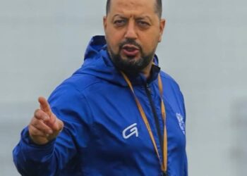 اتحاد طنجة ينفصل عن المدرب عمر نجحي