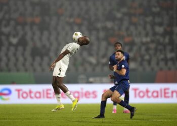 جنوب إفريقيا تفوز على الرأس الأخصر وتتأهل إلى نصف نهائي كأس أمم إفريقيا