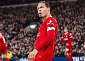 ليفربول يغرد يعزز موقعه في صدارة البريميرليغ برباعية في لوتون