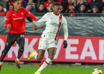 الدوري الأوروبي.. ميلان وبنفيكا ومارسيليا إلى دور الـثمن