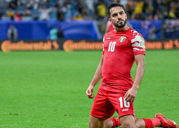 لاعب النشامى التعمري : ” الفوز نهديه للمغاربة”..