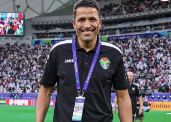 عموتة يرتقي عاليا بالكرة الاردنية ..