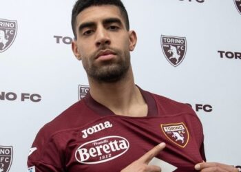 تورينو الإيطالي يعلن تعاقده مع آدم ماسينا