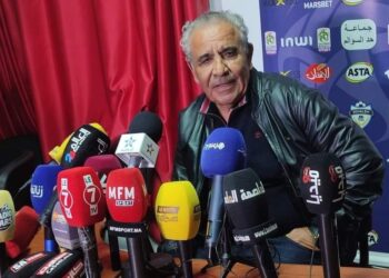 فوزي البنزرتي يقدم استقالته من تدريب الوداد