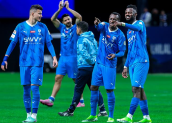 الهلال يهزم الاتفاق بثنائية ويعزز صدارته للدوري السعودي