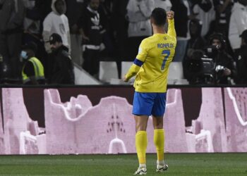 الاتحاد السعودي يعاقب لاعب النصر كريستيانو رونالدو بسبب “إثارته” الجماهير