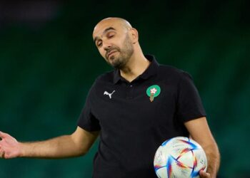 سفر سري للركراكي ينقله من فرنسا إلى سعودية ثم الامارات ..