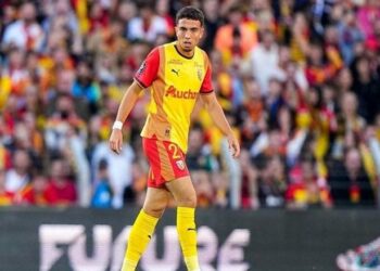 مشاكل شخصية تمنع نائل العيناوي من حمل قميص المنتخب المغربي