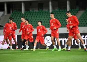 المنتخب الوطني يجري اخر حصة تدريبية قبل لقاء انغولا