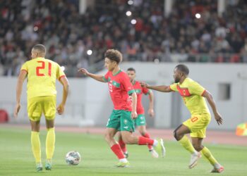 تألق إلياس بن الصغير يغير معادلة الوسط في المنتخب المغربي