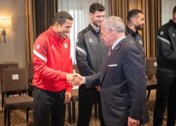 الحسين عموتة ينفي خبر تدريب الوداد الرياضي