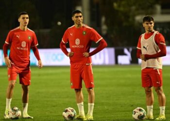 المنتخب الوطني يجري حصتين تدريبيتين لمواجهة أنغولا وموريتانيا