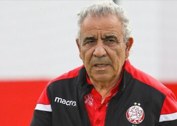 مستقبل فوزي البنزرتي مهدد بالغموض: اتحاد المنستيري يدخل المفاوضات