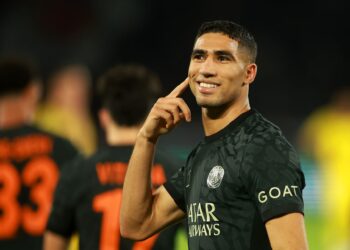 سرعة حكيمي تقلق مدرب بروسيا دورتموند ..