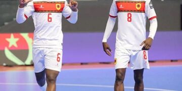 المنتخب الأنغولي يطيح بنظيره المصري ويتأهل لنهائي كأس أمم إفريقيا لكرة القدم داخل القاعة ويضمن إحدى بطاقات المونديال