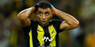 حمدالله ومشجع الاتحاد يتنازلان عن الشكوى