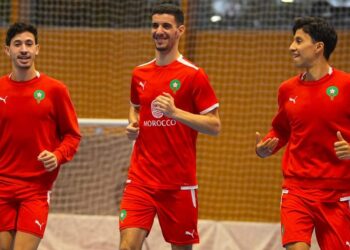 “أسود الفوتصال” يستعدون لمواجهة منتخب ليبيا