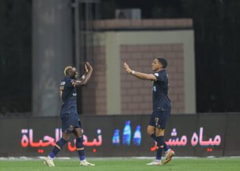 بثلاثية نظيفة.. عبدالحميد الصابيري يقود الفيحاء لتجاوز الأخدود