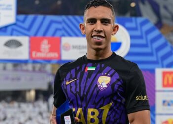 رحيمي يفقد الوعي في مواجهة العين والنصر