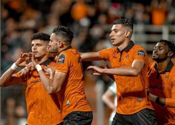نهضة بركان يواجه اتحاد العاصمة  الجزائري في المربع الذهبي لكأس الكونفدرالية