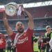سفيان أمرابط يتوج بلقب بطولة كأس الاتحاد الإنجليزي