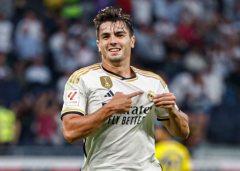 بهدف وتمريرة حاسمة.. دياز يقود ريال مدريد لفوز يقربه من لقب الدوري الاسباني