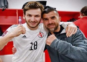 بحضور الرجاوي السابق الشادلي.. جورجيا تعبر إلى الدور الثاني