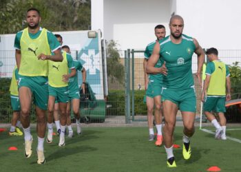المنتخب الوطني يجري آخر حصة تدريبية بمركب محمد السادس لكرة القدم قبل التوجه إلى أكادير
