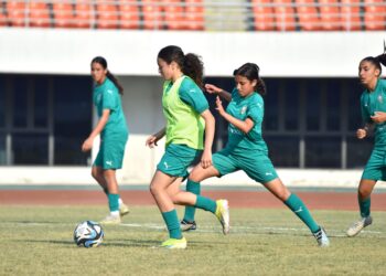المنتخب المغربي لكرة القدم النسوية لأقل من 17 سنة يجري آخر حصة تدريبية قبل لقاء زامبيا
