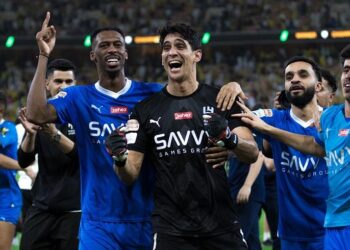 ياسين بونو أفضل لاعب في نهائي كأس الملك