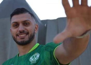 الرجاء الرياضي يحصل على خدمات لاعب جزائري