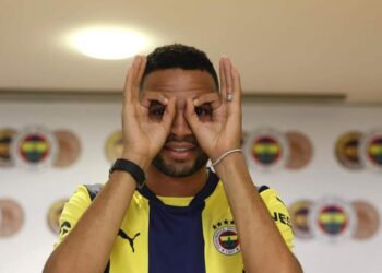 النصيري:”سأبذل قصارى جهدي للفوز بالمزيد من الألقاب وتحقيق جميع الأهداف”