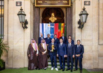 المغرب والبرتغال وإسبانيا يقدّمون ملفّ ترشيحهم المُشترك إلى الفيفا لتنظيم كأس العالم 2030