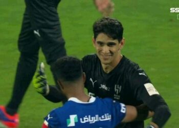 ياسين بونو يقود الهلال لنهائي كاس السوبر السعودي