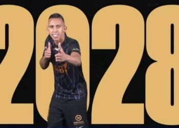 نادي العين الإماراتي يعلن تجديد عقد الدولي المغربي سفيان رحيمي حتى عام 2028