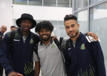 بعثة الجيش الملكي تحط الرحال بالمغرب بعد مواجهة المريخ السوداني