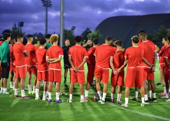 المنتخب الوطني يخوض اول حصة تدريبية استعدادا لمواجهة الغابون وليسوطو