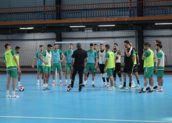 المنتخب الوطني لكرة القدم داخل القاعة يواصل استعداداته لكاس العالم