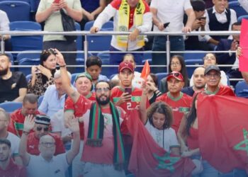 الجمهور المغربي يخلق الحدث في كأس العالم للفوتسال في اوزبكستان