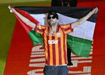 حكيم زياش مدافعا على فلسطين ضد الاح.تلال: “اللع.نة على كل دولة تُساند هذا النوع من السلوكات”