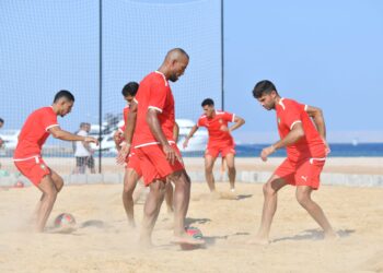 المنتخب الوطني لكرة القدم الشاطئية يجري أول حصة تدريبية بالغردقة استعدادا لكاس أفريقيا
